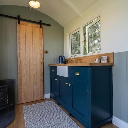 Bannfield Shepherds Hut Ballymoney Eksteriør bilde